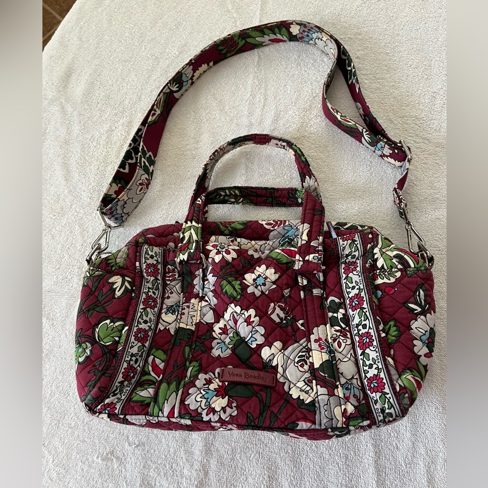 Vera Bradley Tote NWOT in Bordeaux Blooms